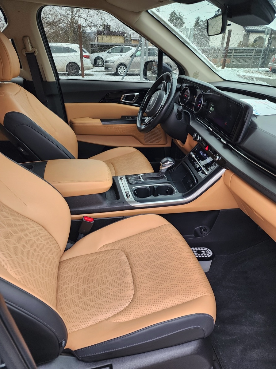 
								Kia Carnival 2021 full									