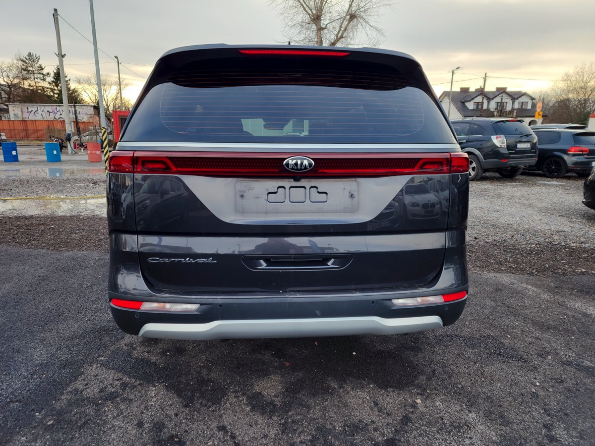 
								Kia Carnival 2021 full									