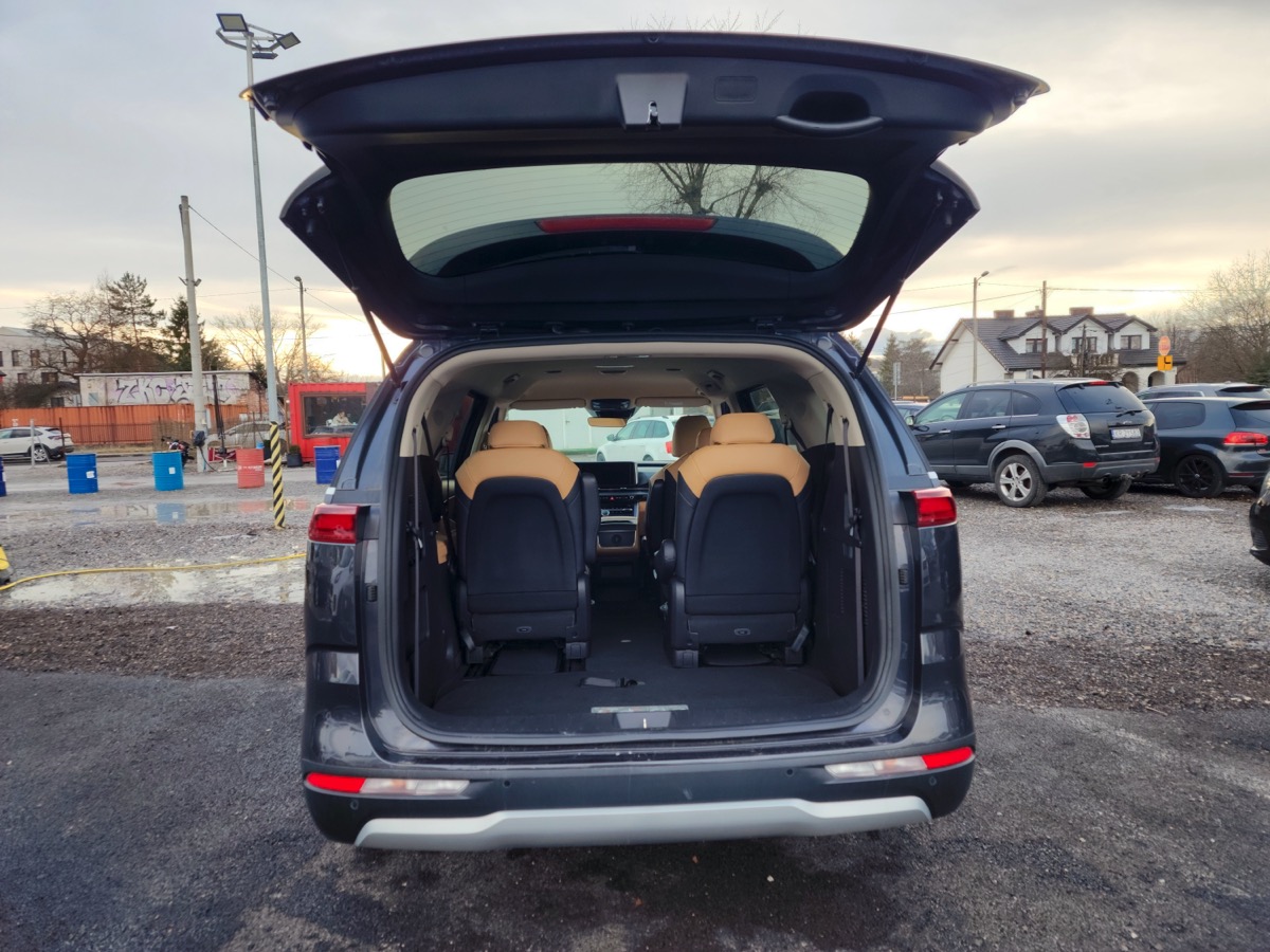 
								Kia Carnival 2021 full									