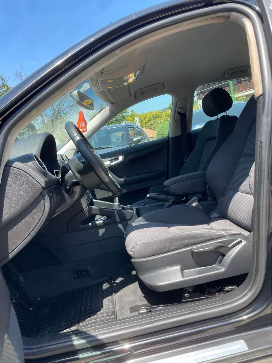 
								AUDI A3 Sportback full									