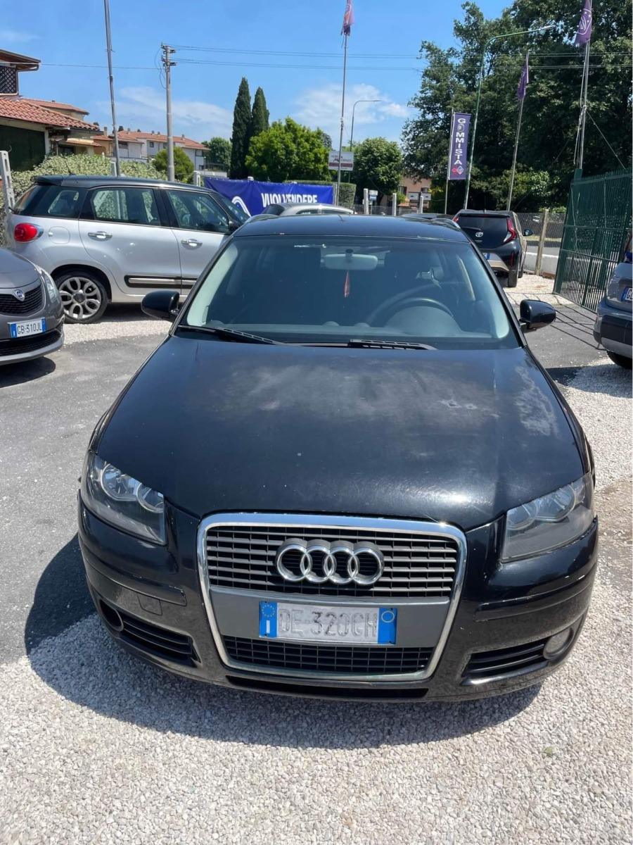 
								AUDI A3 Sportback full									