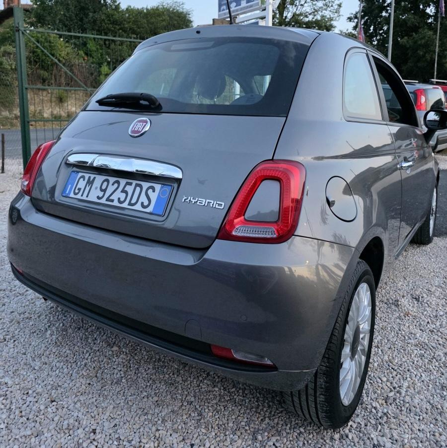 
								FIAT 500 Hybrid full									