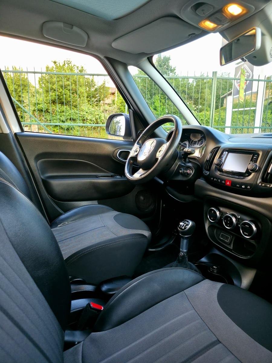 
								Fiat 500L 1.3 Multijet Business full									