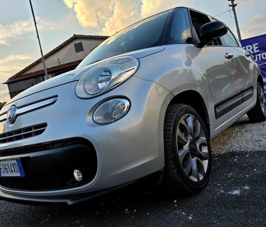 
								Fiat 500L 1.3 Multijet Business full									