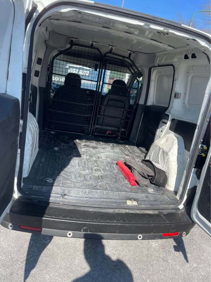 
								Fiat Doblo Cargo 1.3 MJT 2016 full									