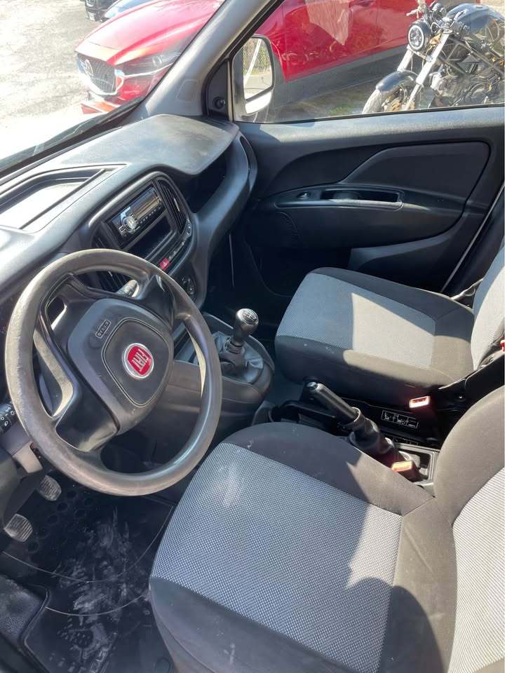 
								Fiat Doblo Cargo 1.3 MJT 2016 full									