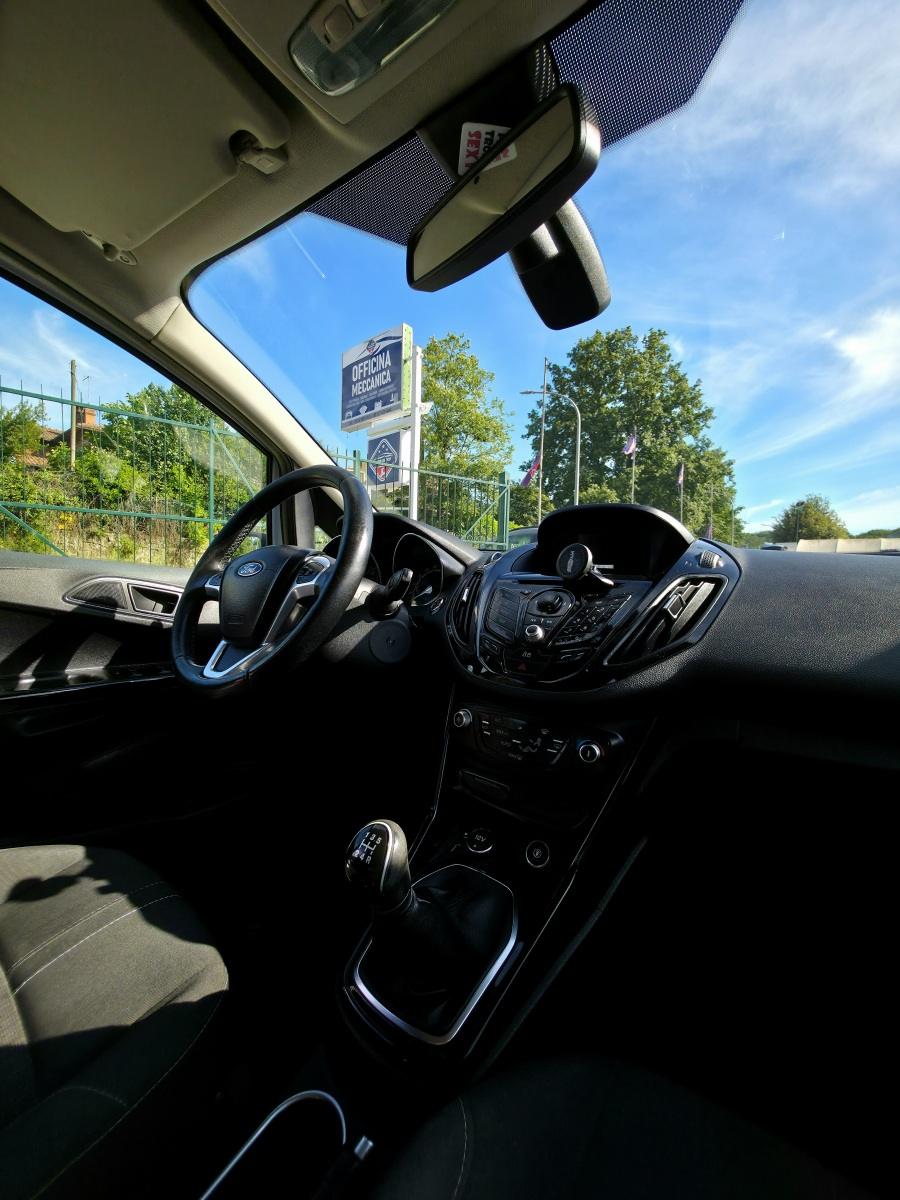 
								FORD B-Max 1.4 GPL full									