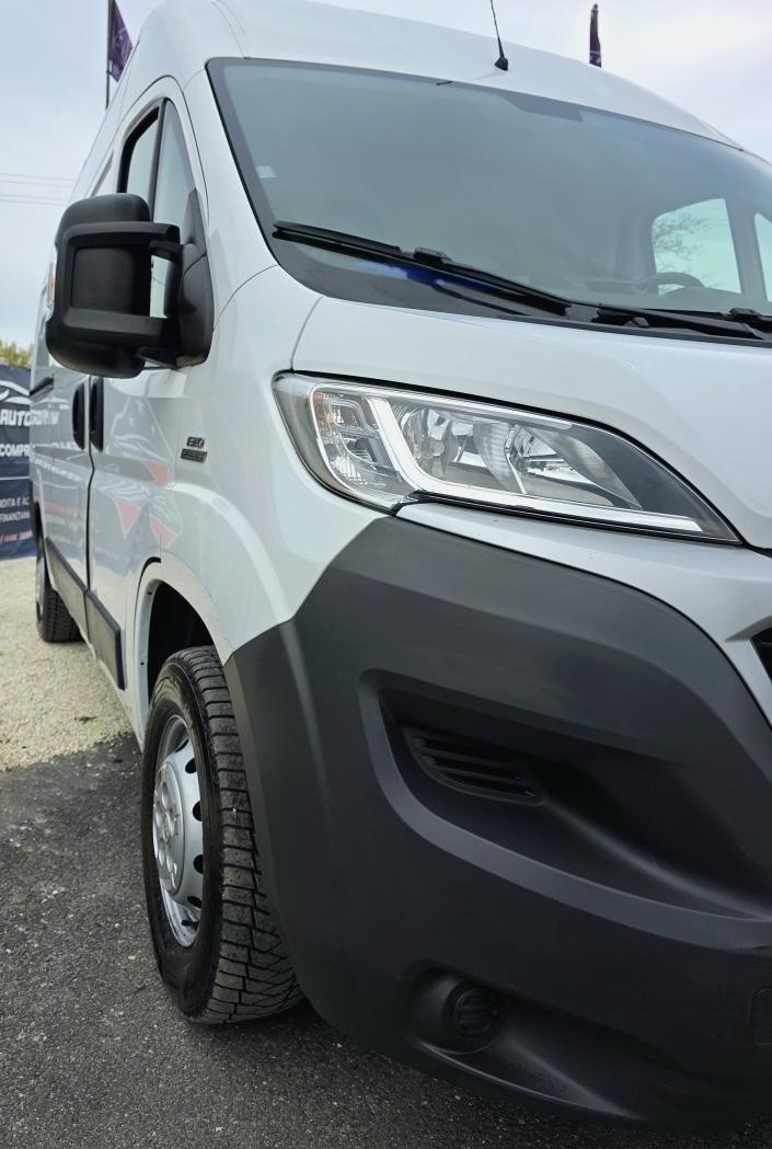 
								Fiat Ducato 2.3 MJT 130CV 2015 full									