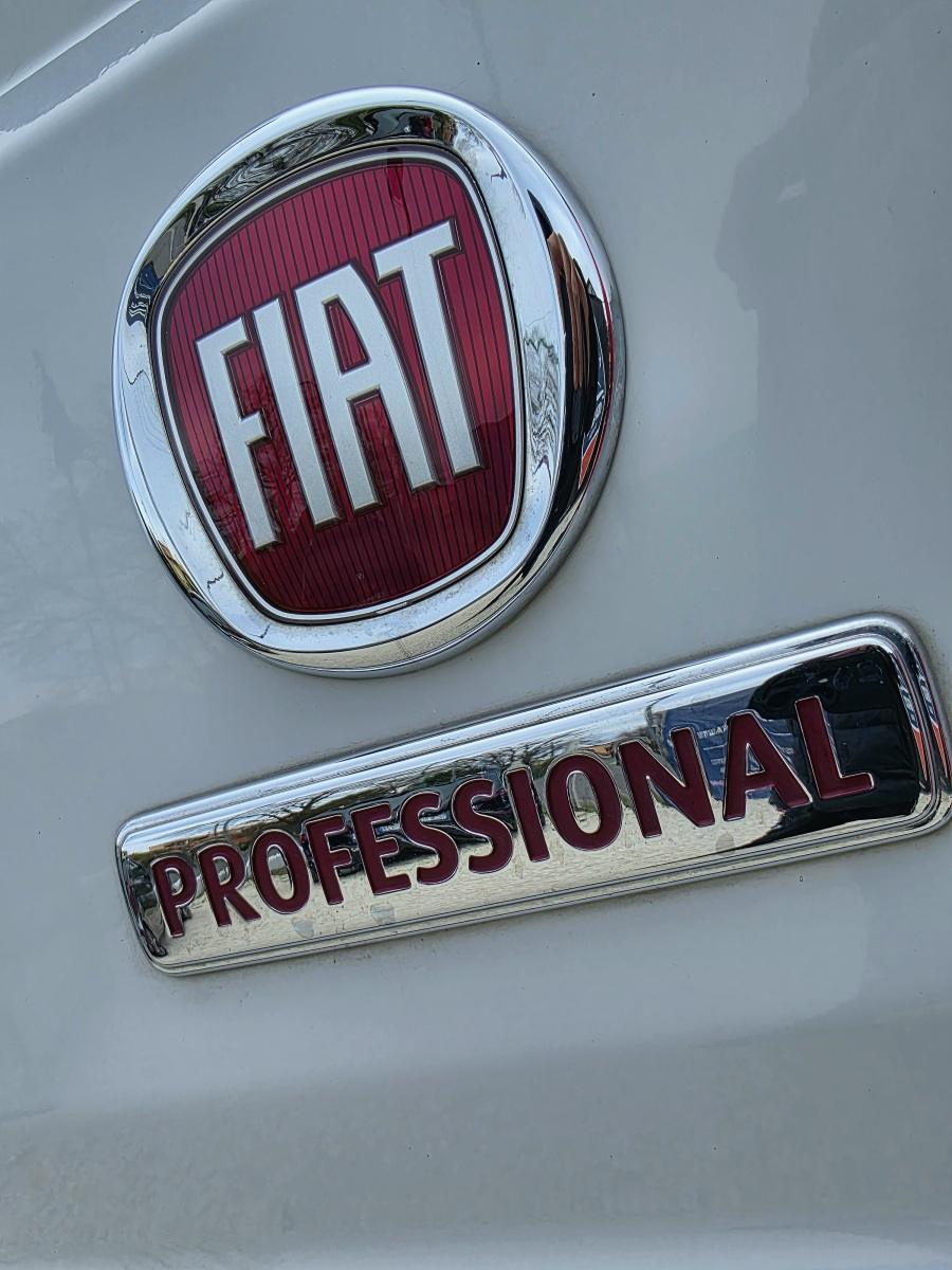 
								Fiat Ducato 2.3 MJT 130CV 2015 full									