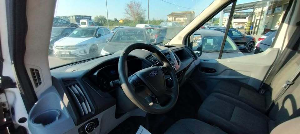 
								Ford Transit 2.0 2016 full									