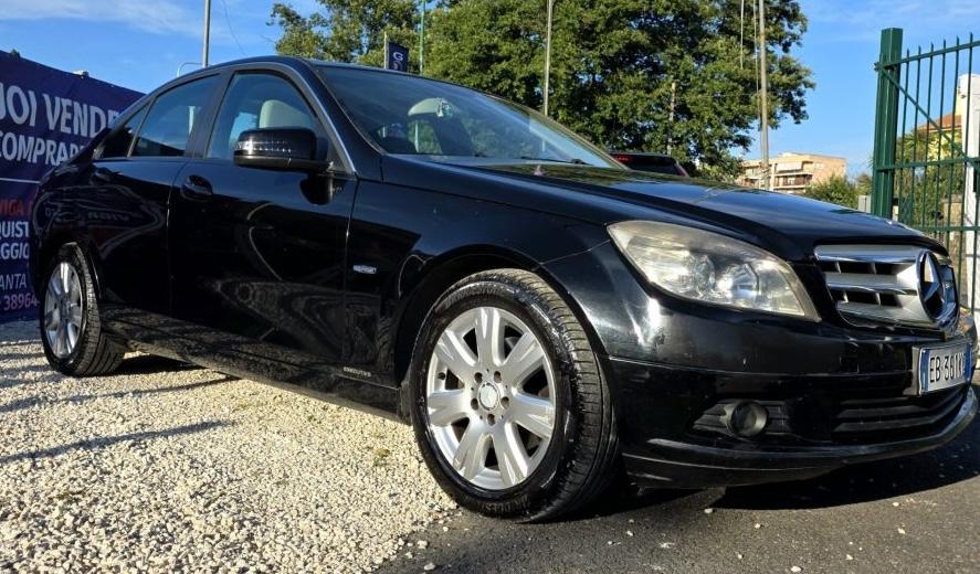 
								MERCEDES Classe C 200 CDI full									