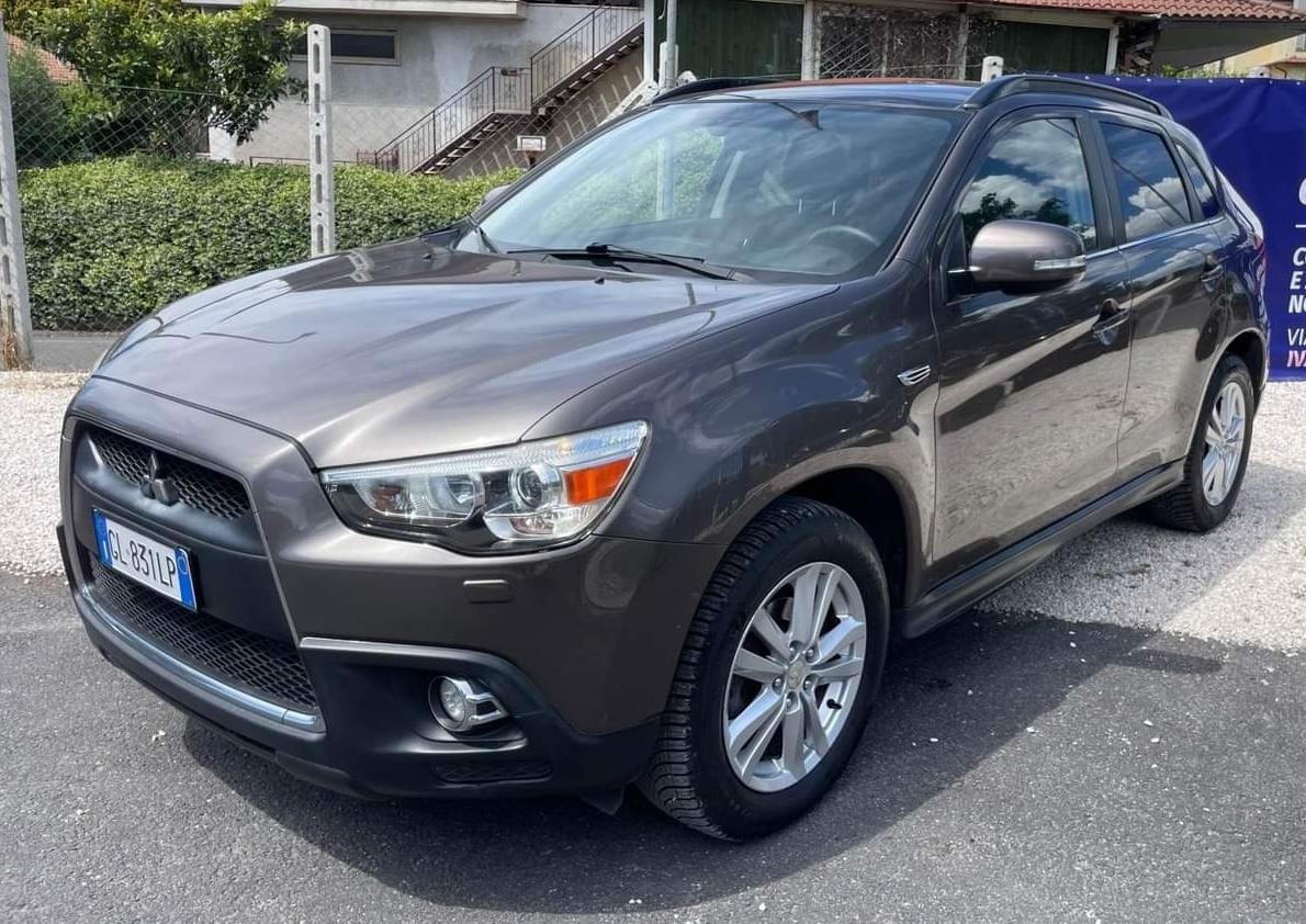 MITSUBISHI ASX 1.8 DI-D 150 CV 4WD Intense ClearTec Panoramic