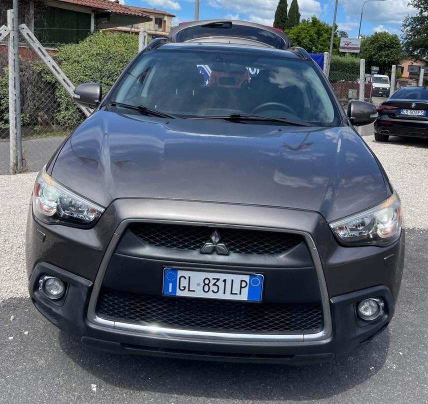
								MITSUBISHI ASX 1.8 DI-D full									