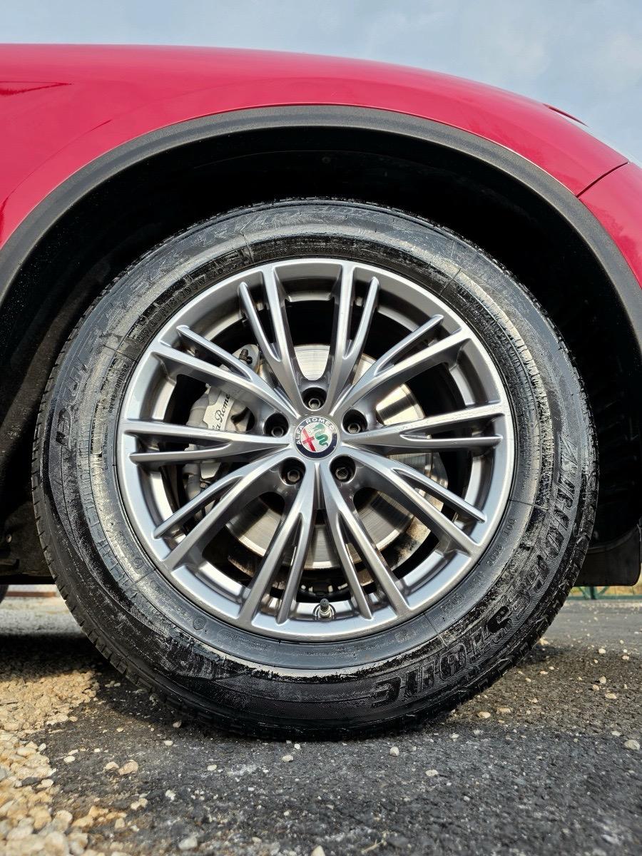 
								ALFA ROMEO STELVIO 2.2 TD full									