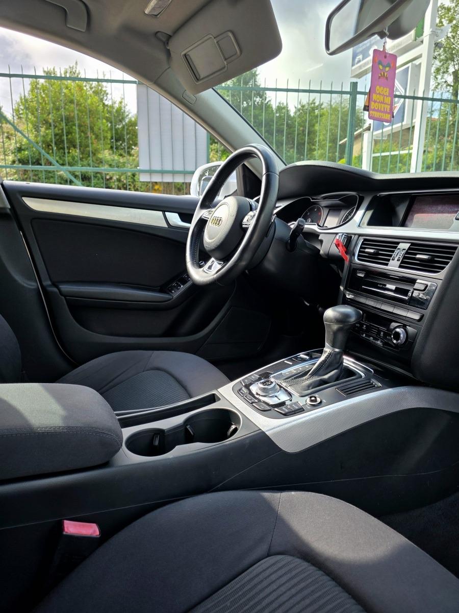 
								AUDI A4 S LINE full									