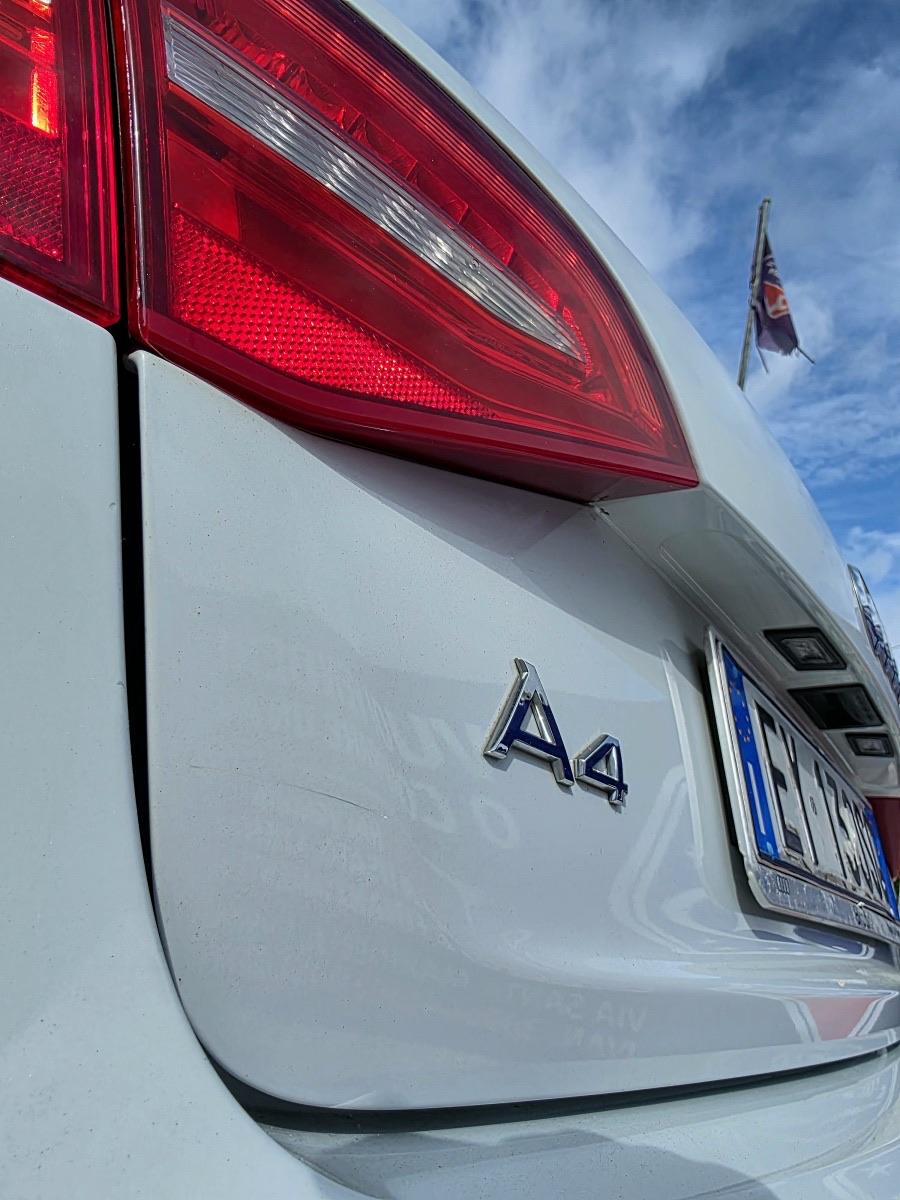 
								AUDI A4 S LINE full									