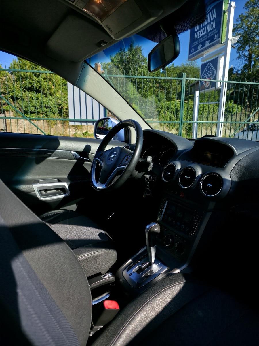 
								OPEL ANTARA 2.0 CDTI full									