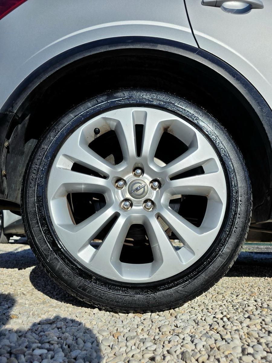
								OPEL ANTARA 2.0 CDTI full									
