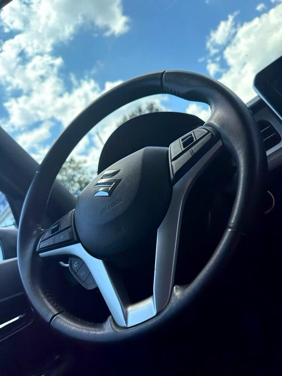 
								SUZUKI IGNIS 1.2 HYBRID full									