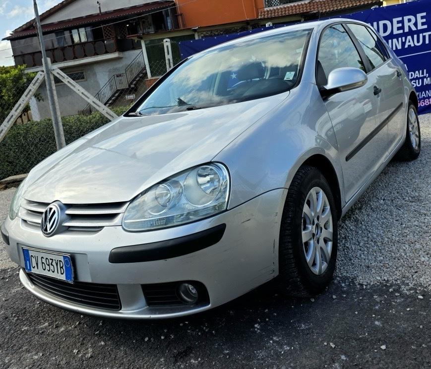 
								VOLKSWAGEN GOLF 5 1.9 TDI full									