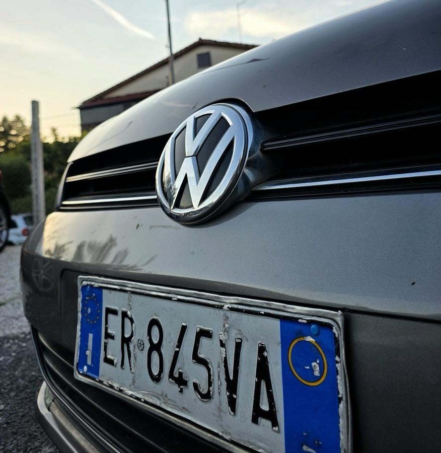 
								Volkswagen Golf 7 Business Highline full									