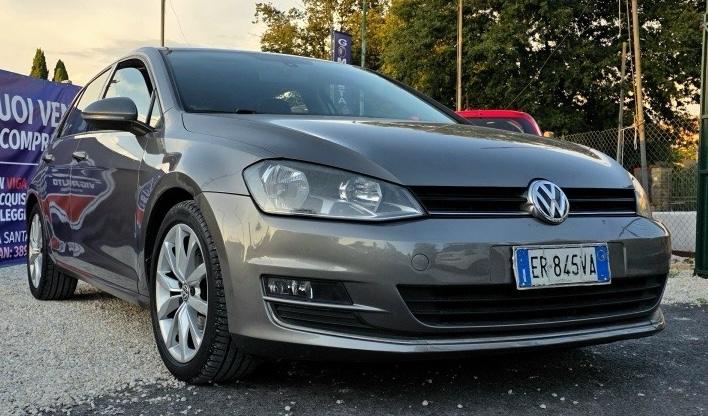 VOLKSWAGEN GOLF 7 2013