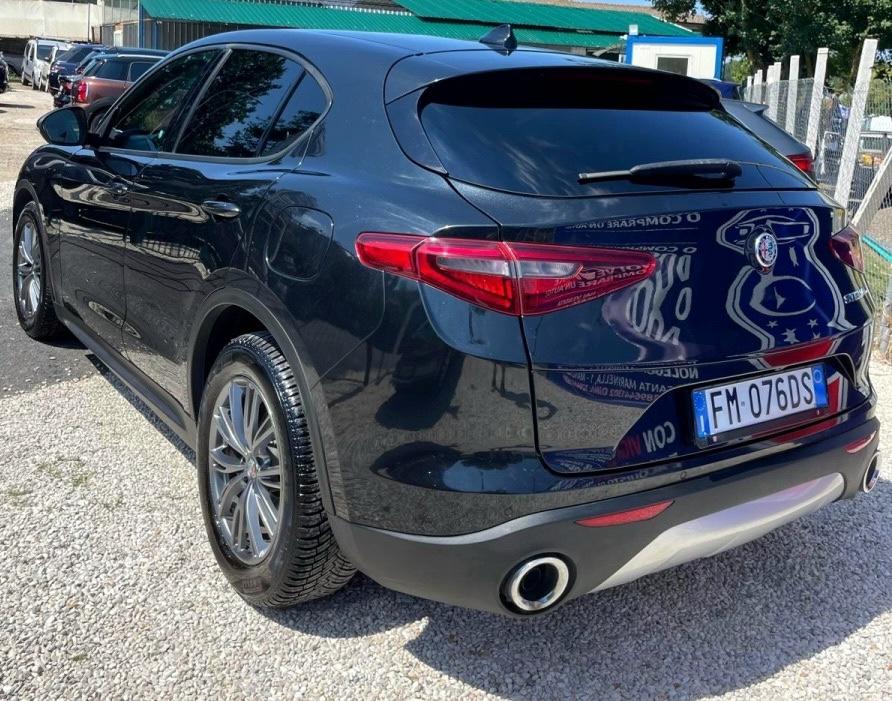 
								ALFA ROMEO STELVIO 2.2 TD EXECUTIVE full									