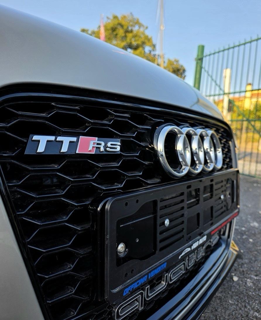 
								AUDI TT S LINE CABRIO full									