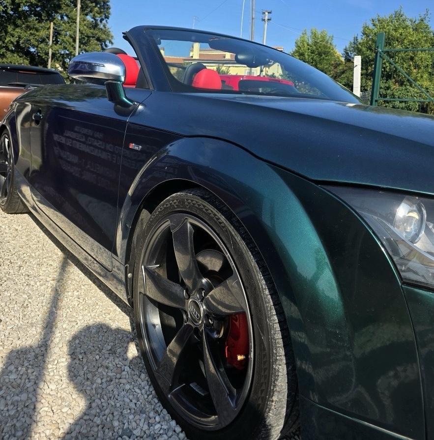 
								AUDI TT S LINE CABRIO full									
