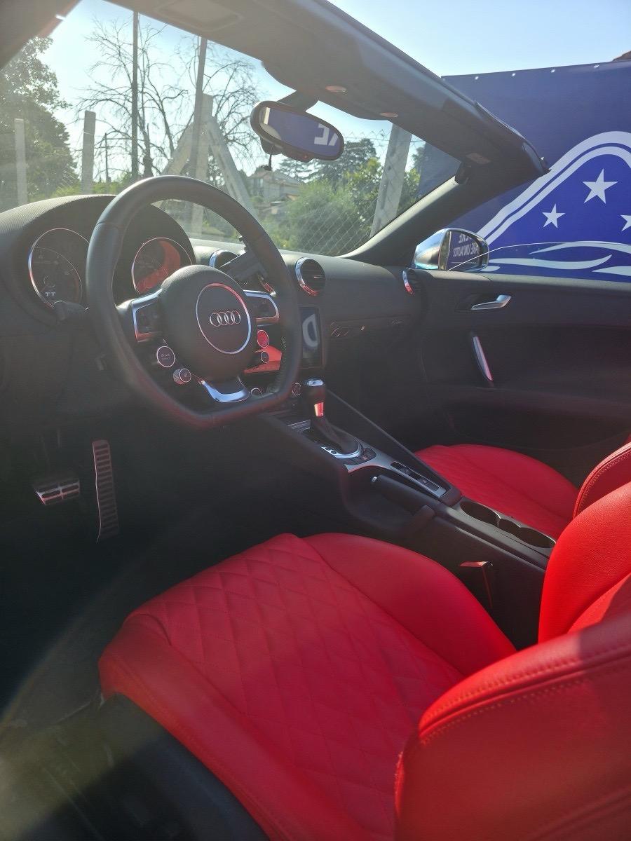 
								AUDI TT S LINE CABRIO full									