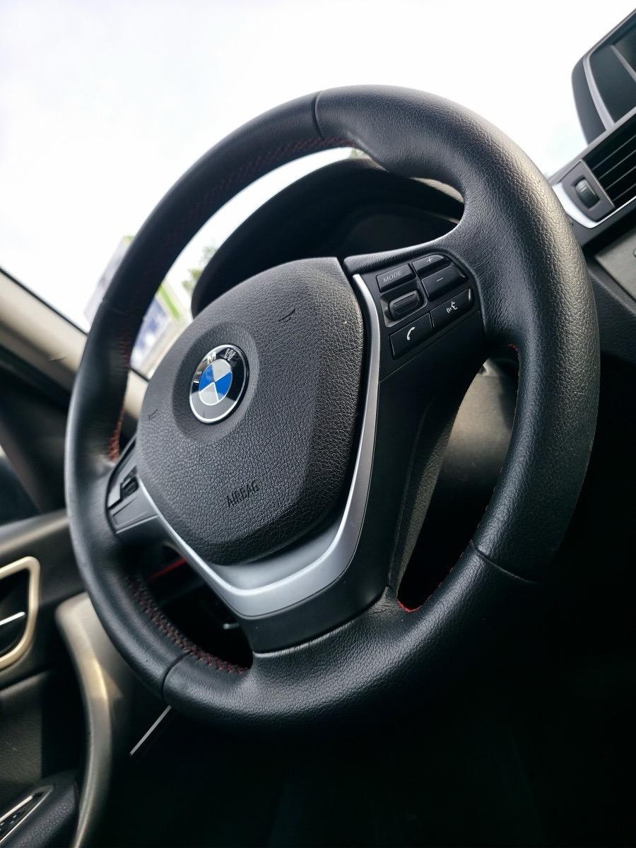 
								BMW 118d SPORT 2.0 full									