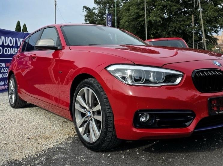 
								BMW 118d SPORT 2.0 full									