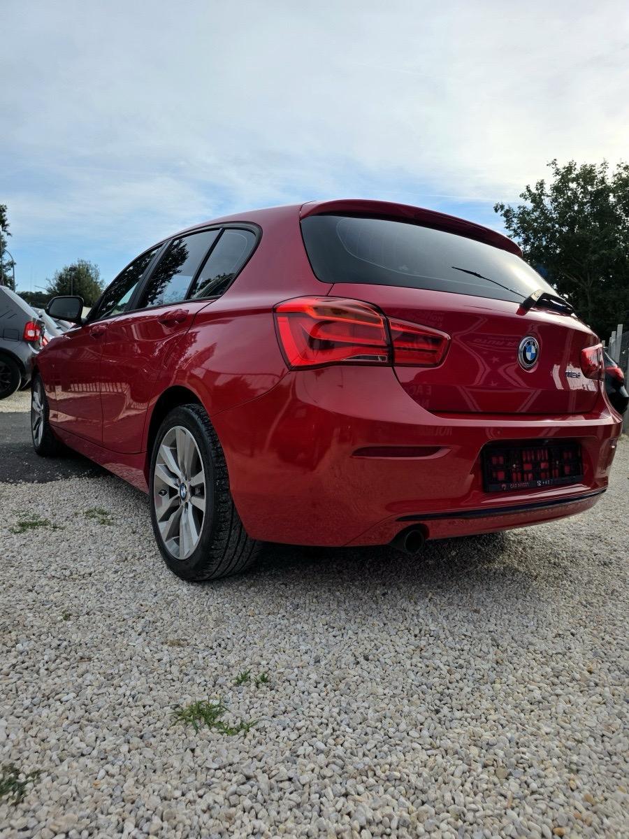 
								BMW 118d SPORT 2.0 full									