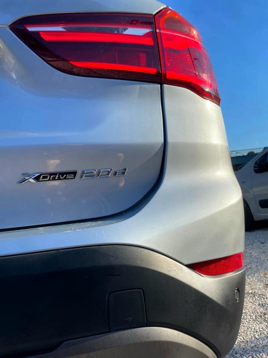 
								BMW X1 xDrive20d full									