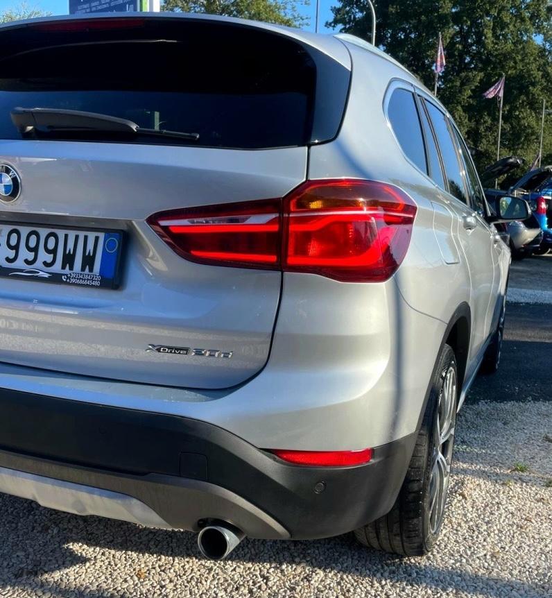
								BMW X1 xDrive20d full									