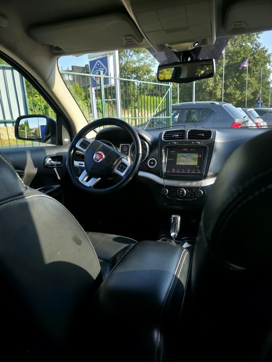 
								FIAT FREEMONT 2.0 MULTIJET full									