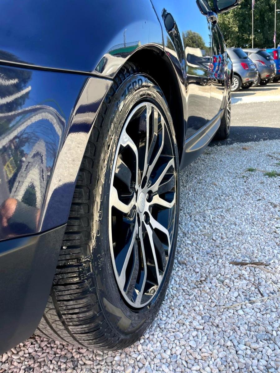 
								Land Rover Range Rover Sport full									