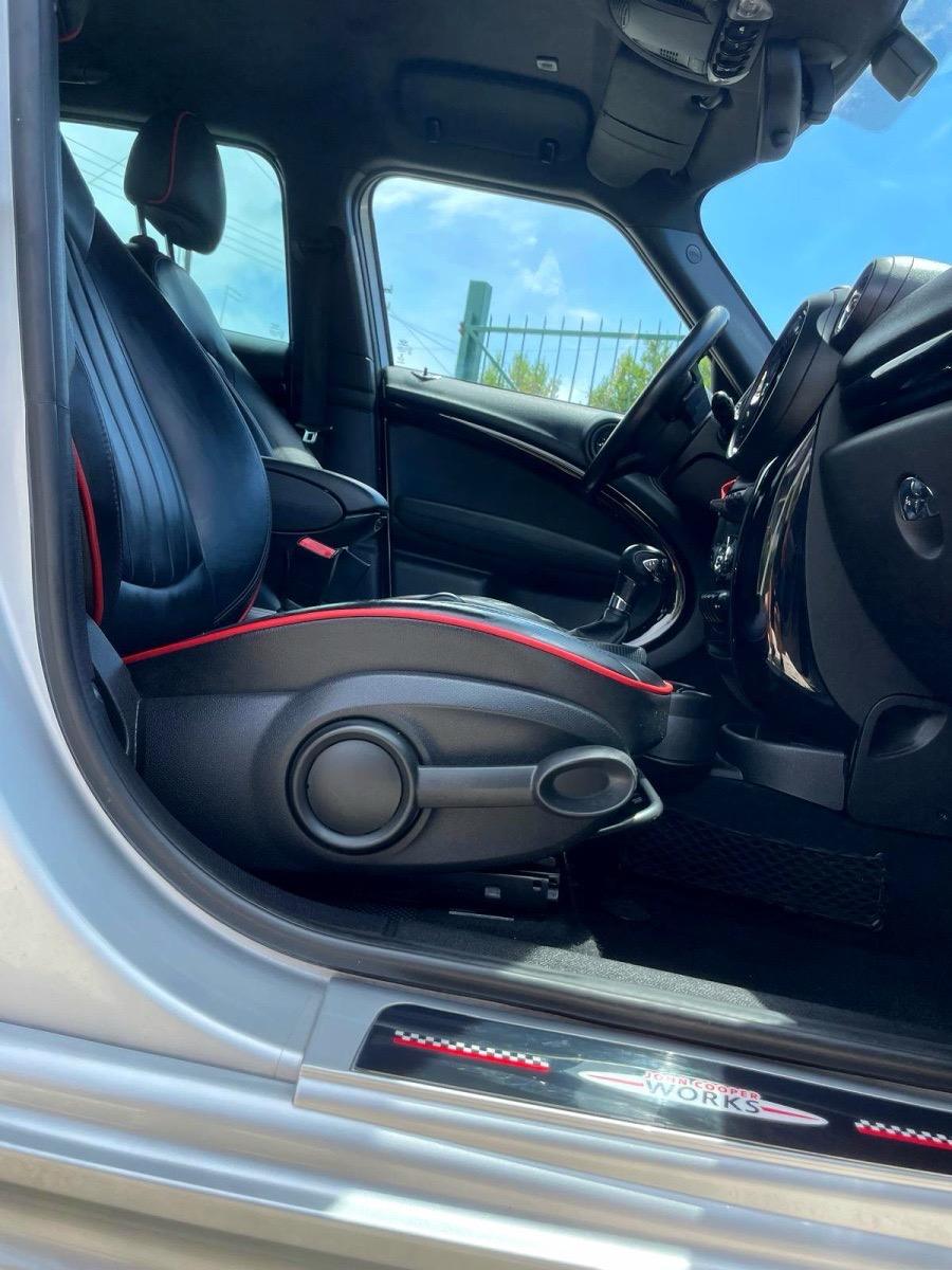 
								MINI COOPER WORKS COUNTRYMAN full									