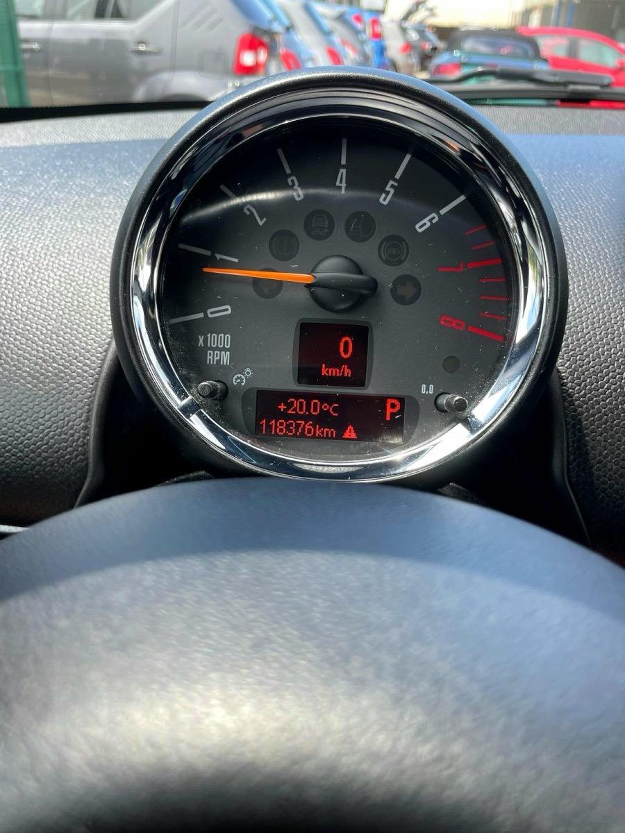 
								MINI COOPER WORKS COUNTRYMAN full									