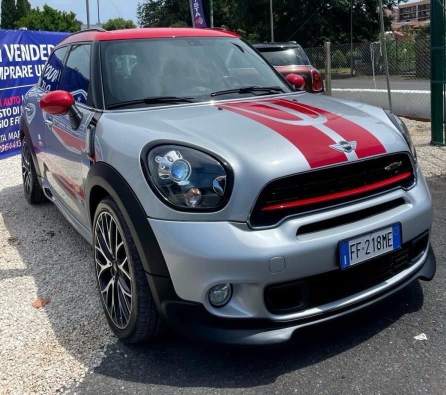 
								MINI COOPER WORKS COUNTRYMAN full									