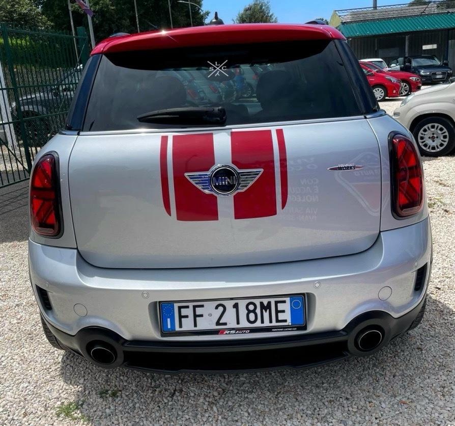 
								MINI COOPER WORKS COUNTRYMAN full									