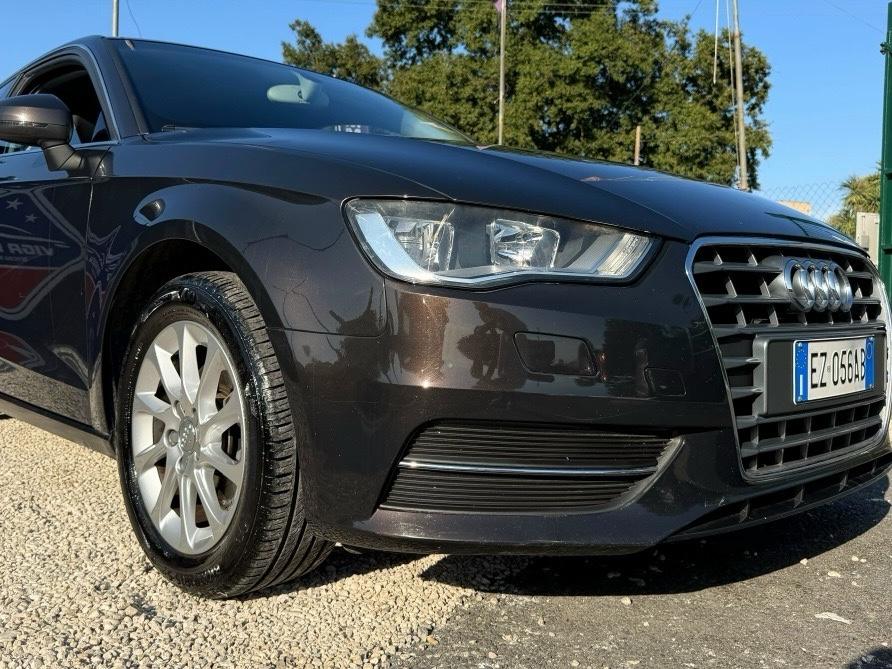 
								AUDI A3 AMBITION full									