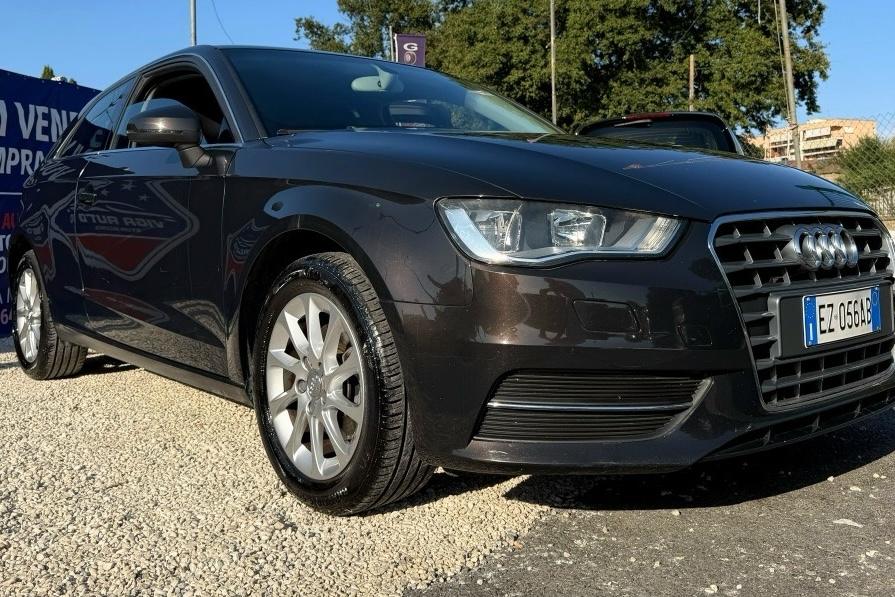 
								AUDI A3 AMBITION full									