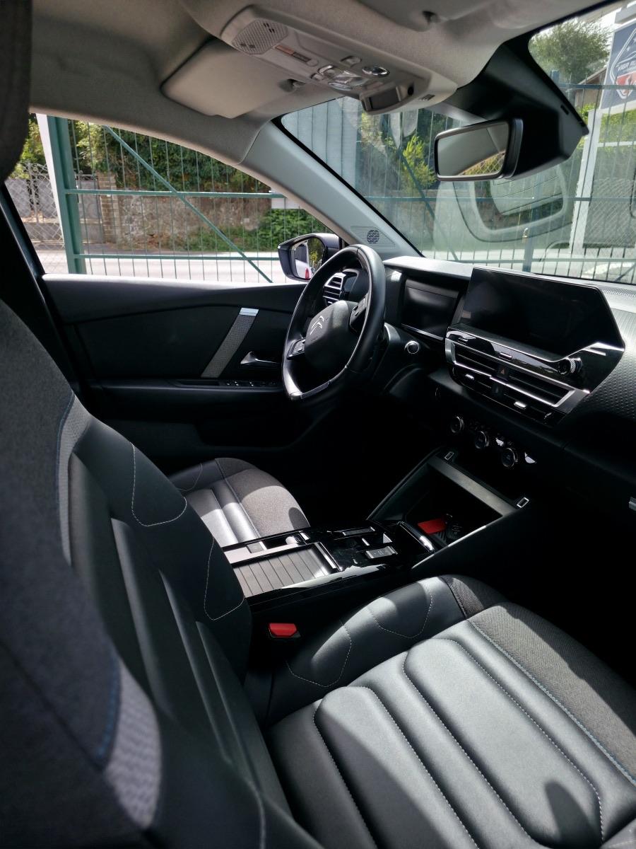 
								CITROËN C4 PURETECH 130 full									