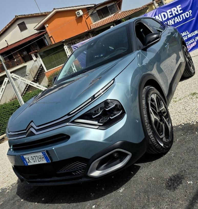 
								CITROËN C4 PURETECH 130 full									