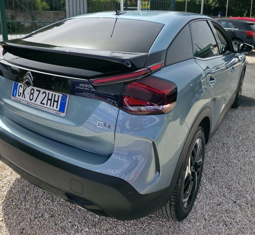 
								CITROËN C4 PURETECH 130 full									