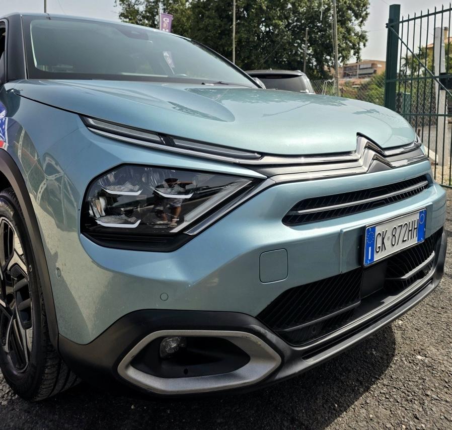 
								CITROËN C4 PURETECH 130 full									