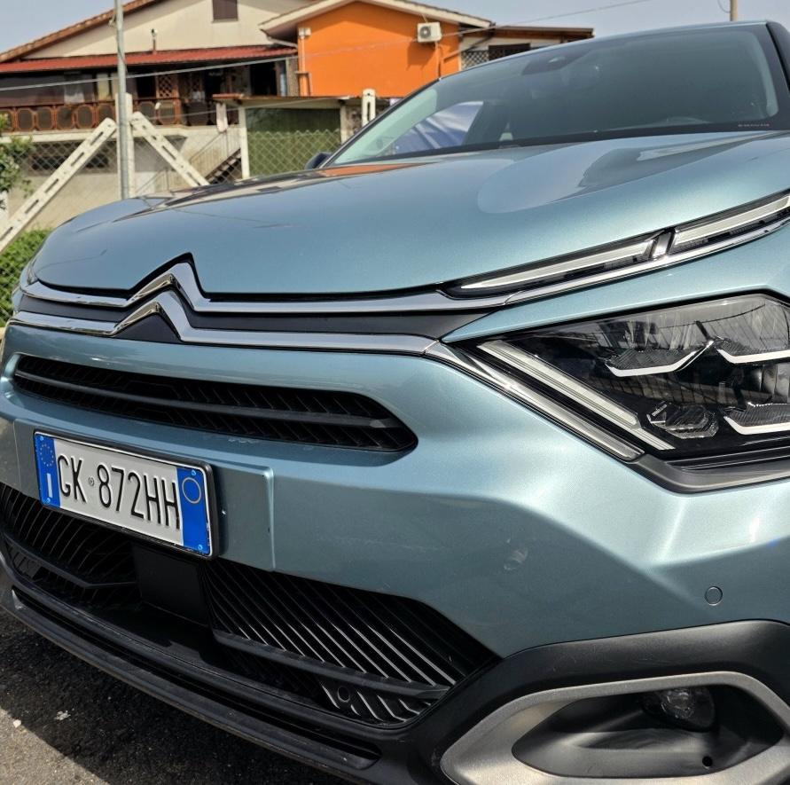 
								CITROËN C4 PURETECH 130 full									