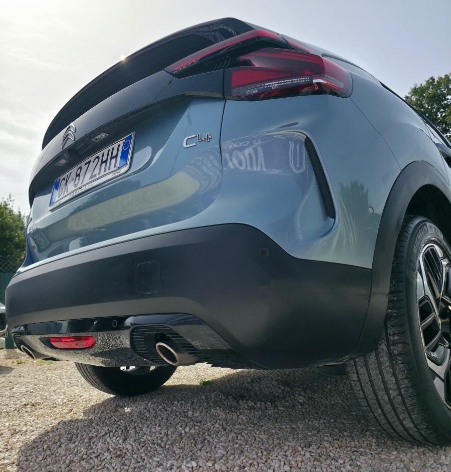 
								CITROËN C4 PURETECH 130 full									