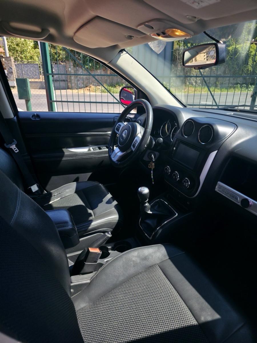
								JEEP COMPASS 2.2 full									
